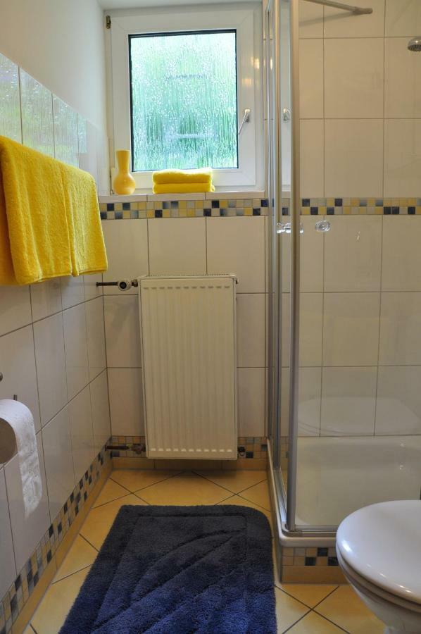 Obernhain Ferienwohnung Am Waldrand מראה חיצוני תמונה